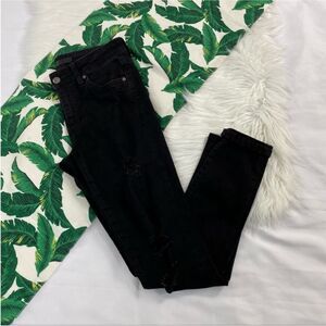 Joe’s Flawless The Icon Distressed Skinny Jeans 812